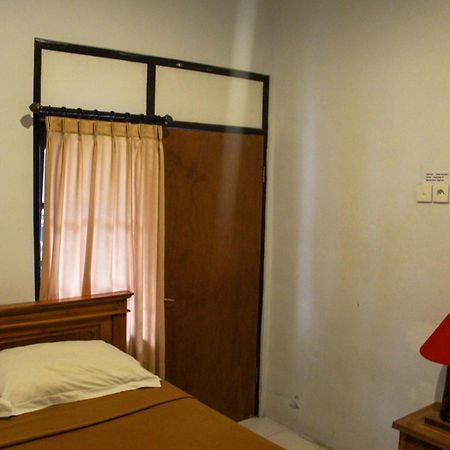 Nyoman Guesthouse Canggu Bilik gambar