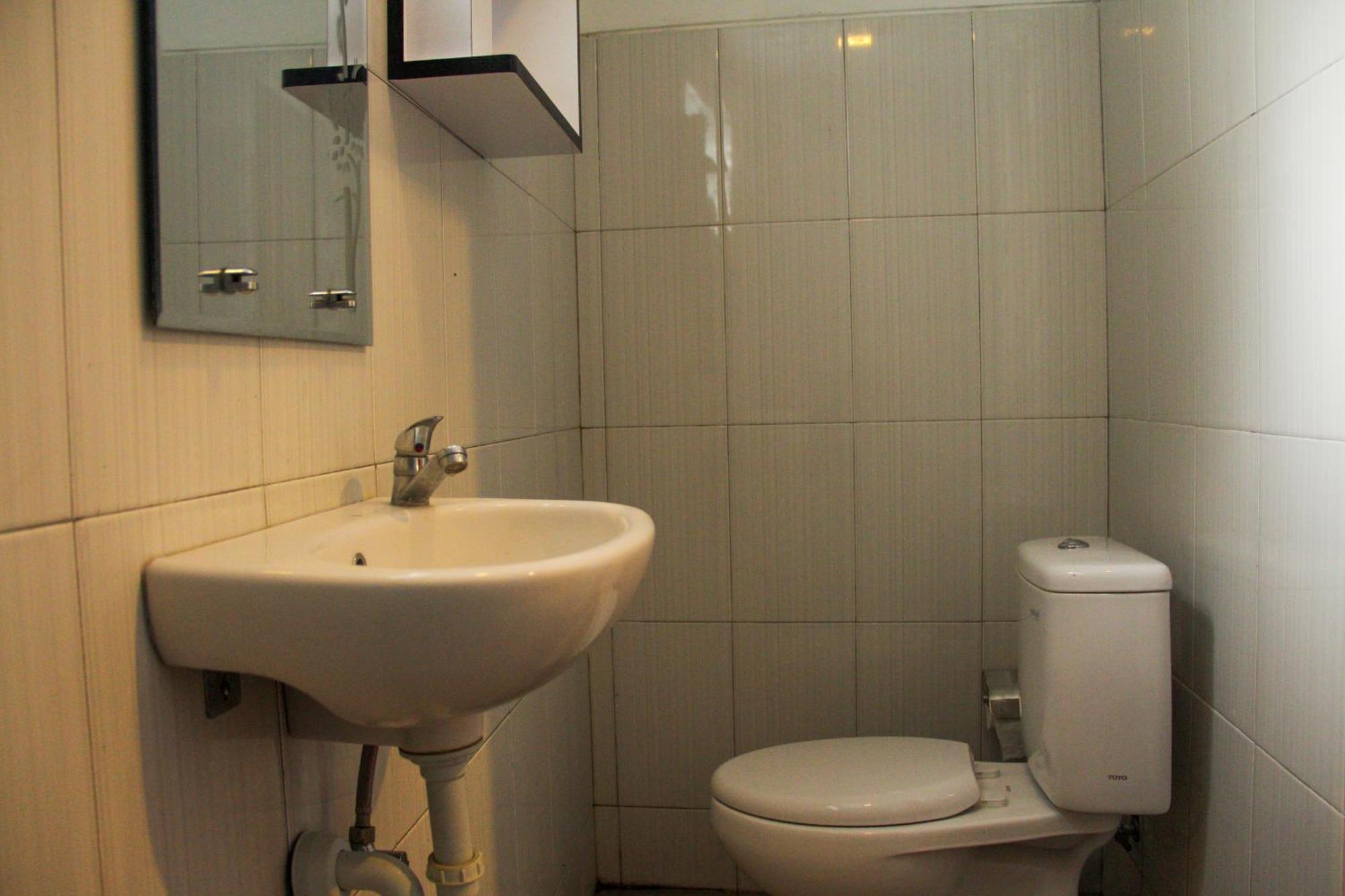 Nyoman Guesthouse Canggu Bilik gambar