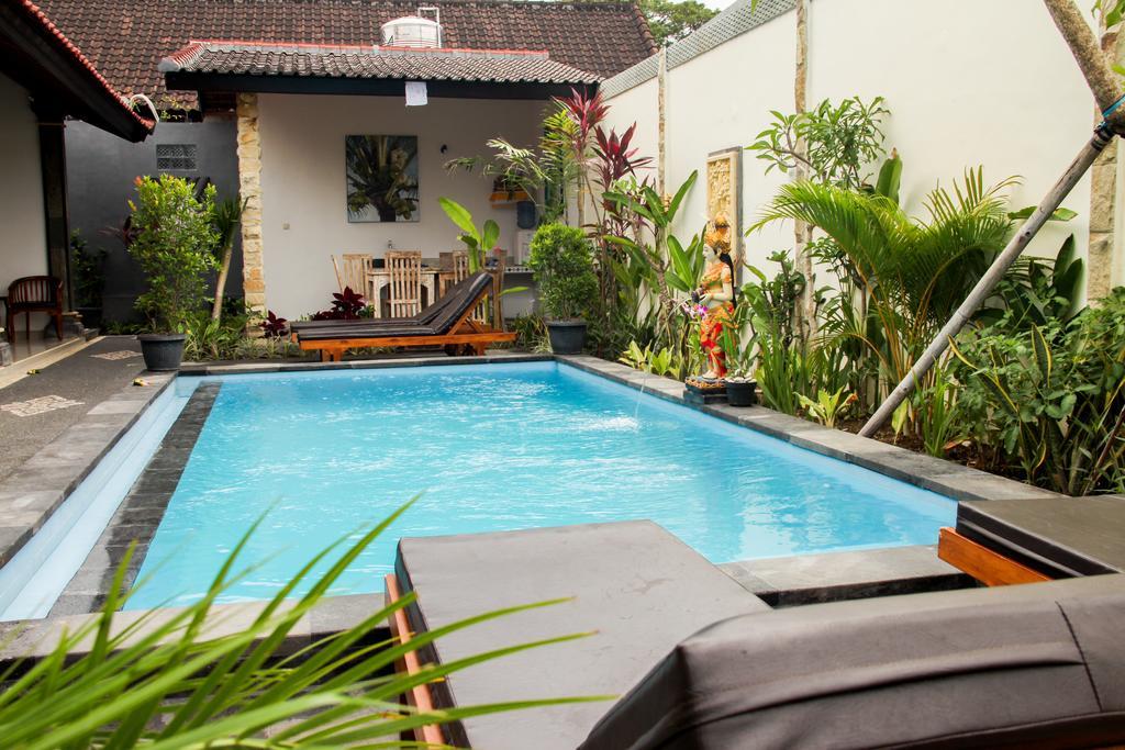 Nyoman Guesthouse Canggu Luaran gambar
